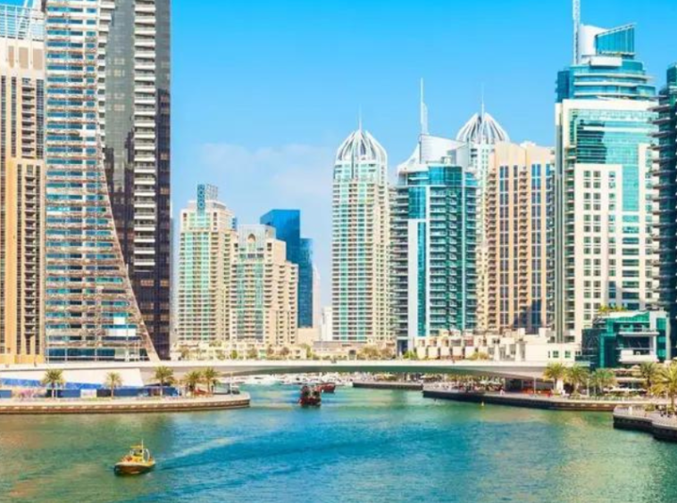 Dubai Marina